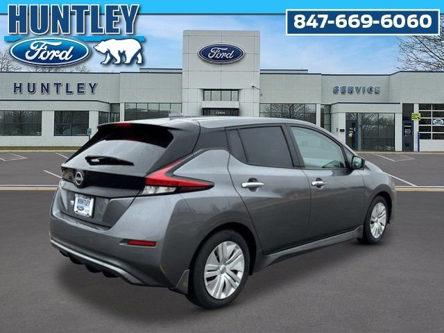 Used 2024 Nissan Leaf S image 5