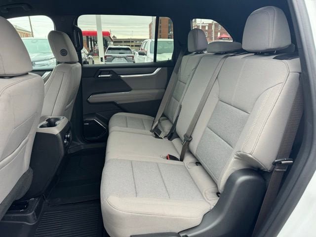 New 2026 GMC Acadia Elevation w/ LPO, Floor Liner Package image 19