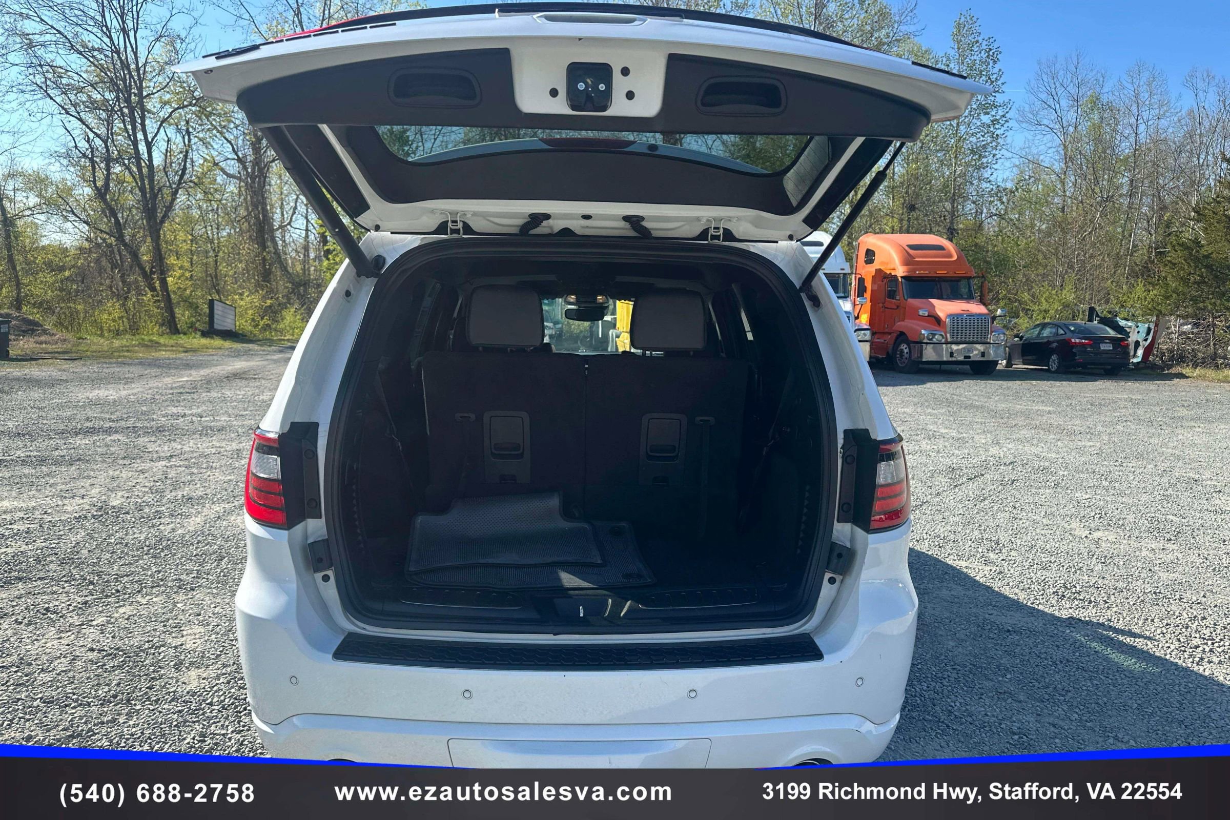 Used 2018 Dodge Durango R/T w/ Technology Group image 11