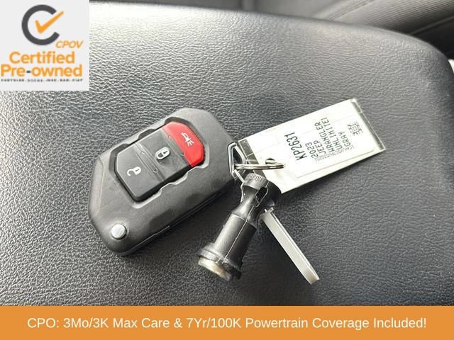 Used 2023 Jeep Wrangler Unlimited Sport AWD/4WD image 34