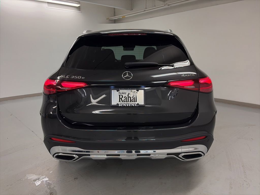 Used 2026 Mercedes-Benz GLC 350e 4MATIC image 5