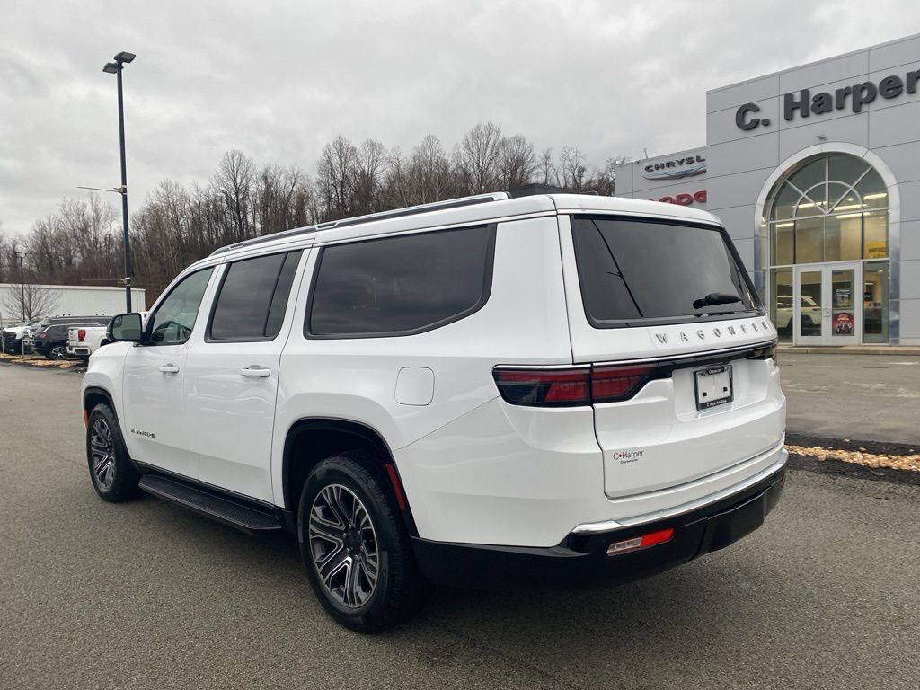 Certified 2024 Jeep Wagoneer L Series II w/ Flexible Seating Group image 4