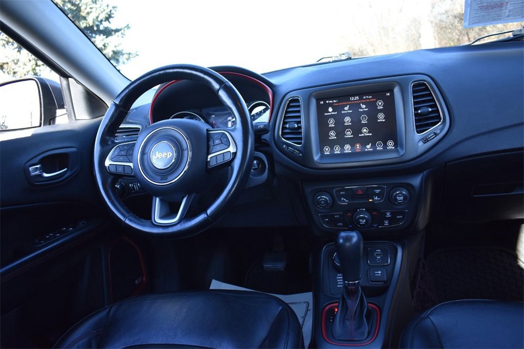 Used 2018 Jeep Compass Trailhawk w/ Leather Interior Group image 30