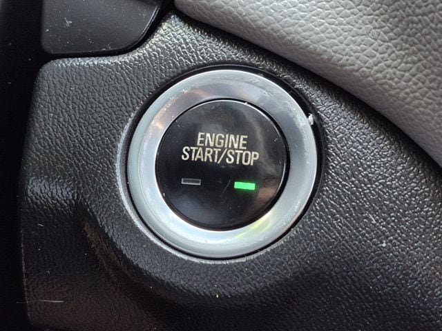 Used 2022 Chevrolet Equinox LS w/ LS Convenience Package FWD image 15