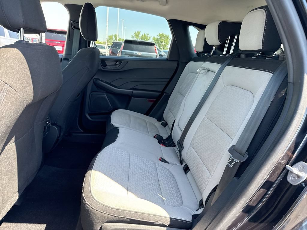 Used 2023 Ford Escape Active w/ Cold Weather Package FWD image 22