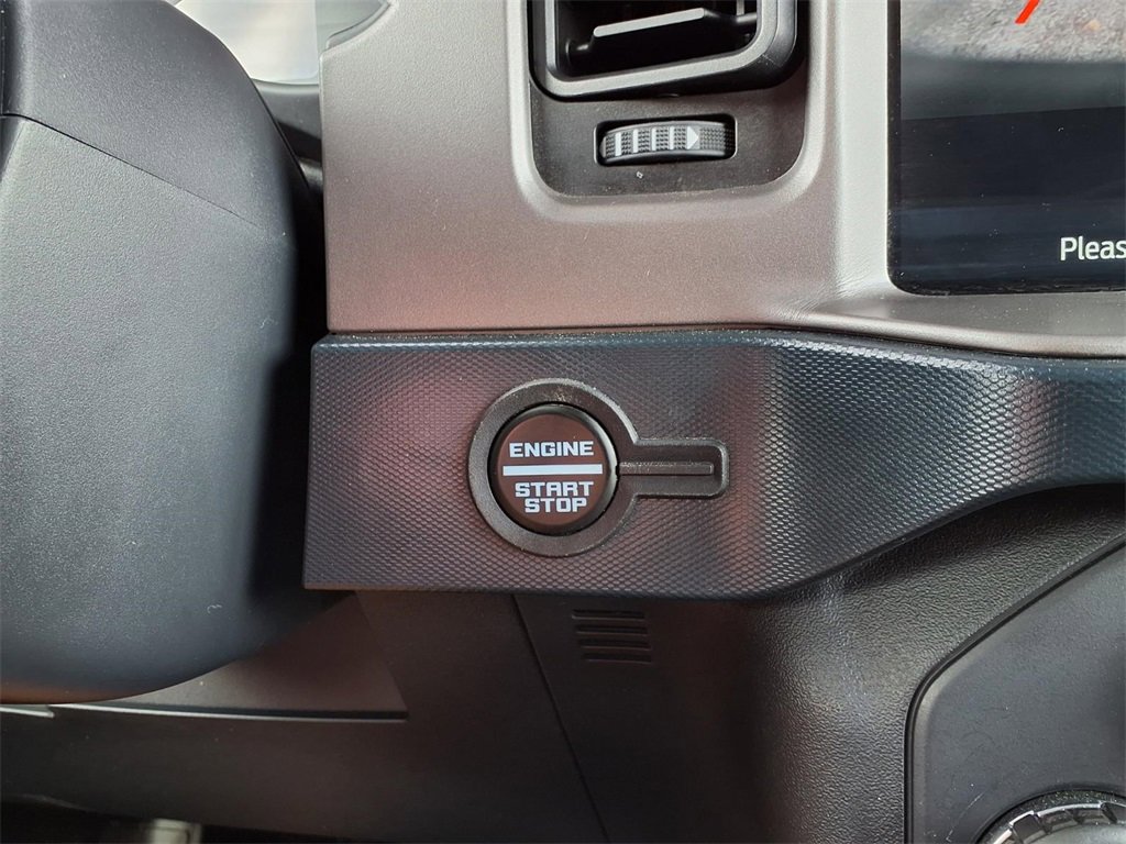 Used 2023 Ford Bronco Outer Banks image 32