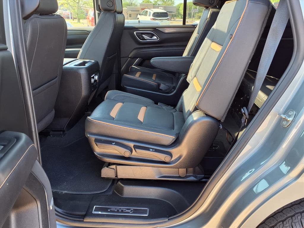 Used 2023 GMC Yukon AT4 w/ AT4 Premium Plus Package AWD/4WD image 20