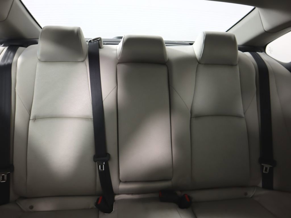Used 2022 Honda Accord LX image 30
