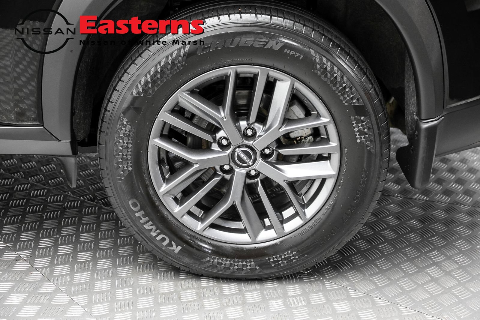Used 2023 Nissan Rogue S AWD/4WD image 8