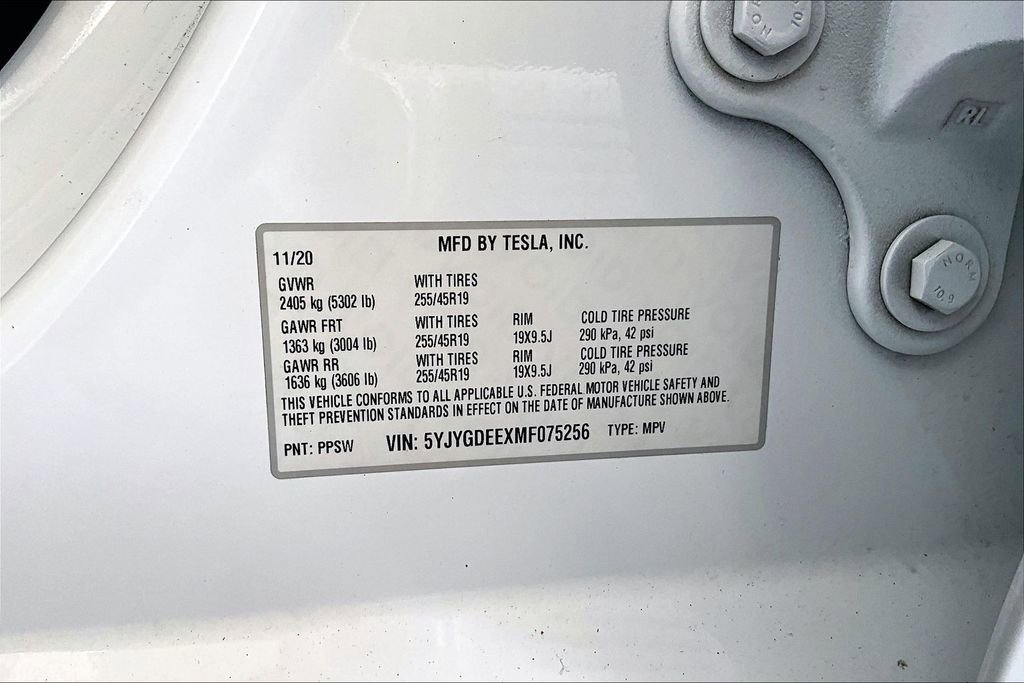 Used 2021 Tesla Model Y Long Range image 19