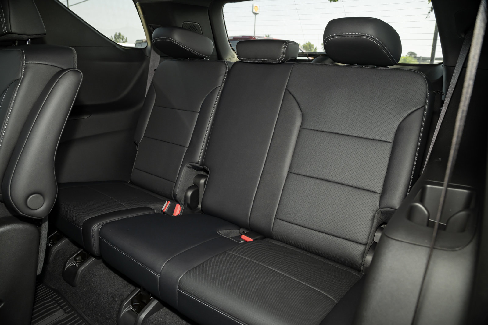 New 2026 Chevrolet Traverse LT w/ Driver Confidence Package image 33