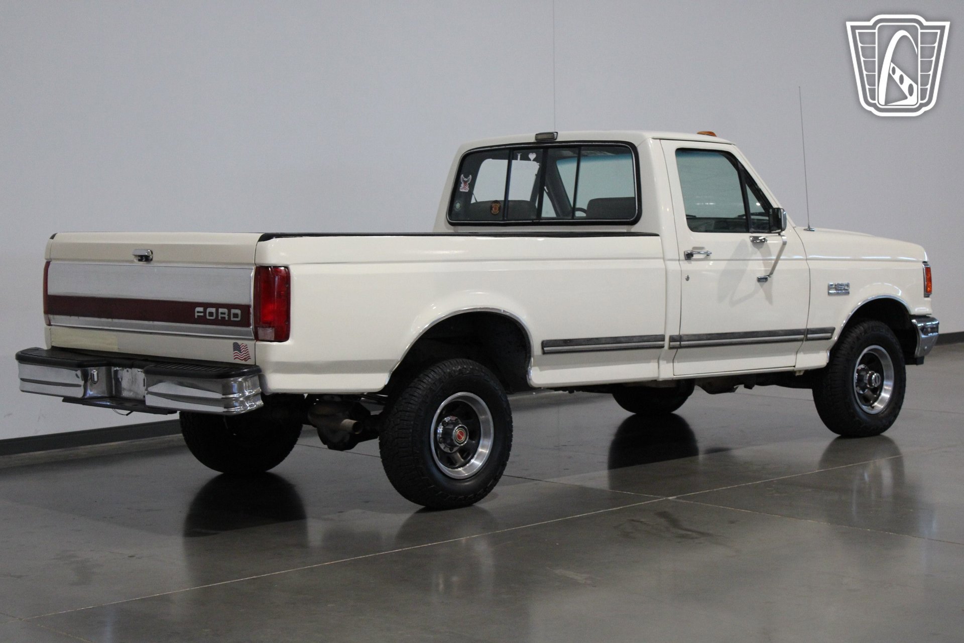 Used 1990 Ford F150 4x4 Regular Cab image 16