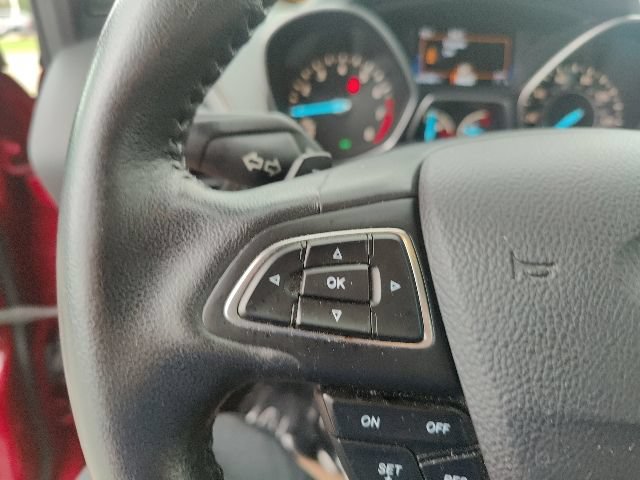Used 2017 Ford Escape Titanium FWD image 28
