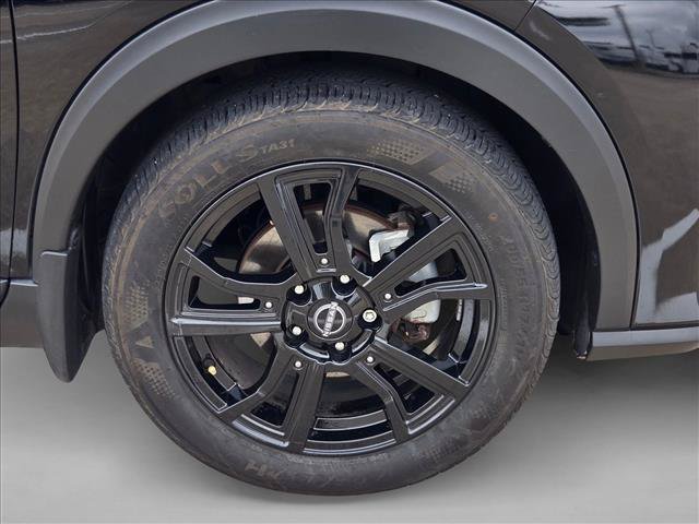Used 2023 Nissan Kicks SR FWD image 21