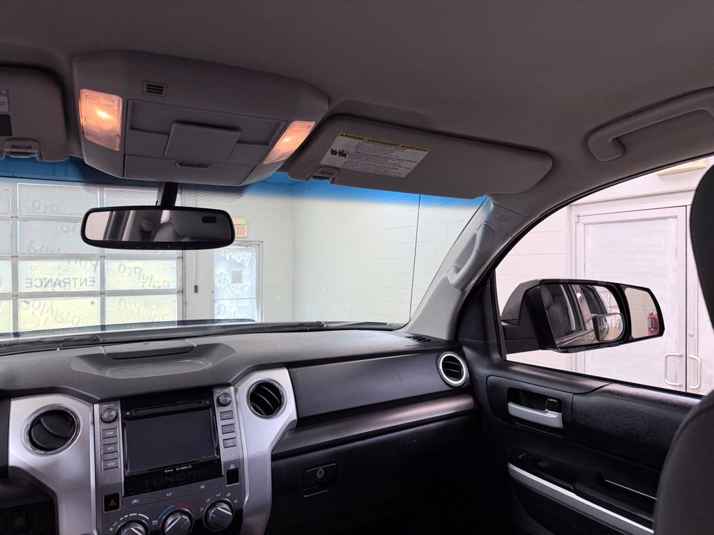 Used 2014 Toyota Tundra SR5 AWD/4WD image 29
