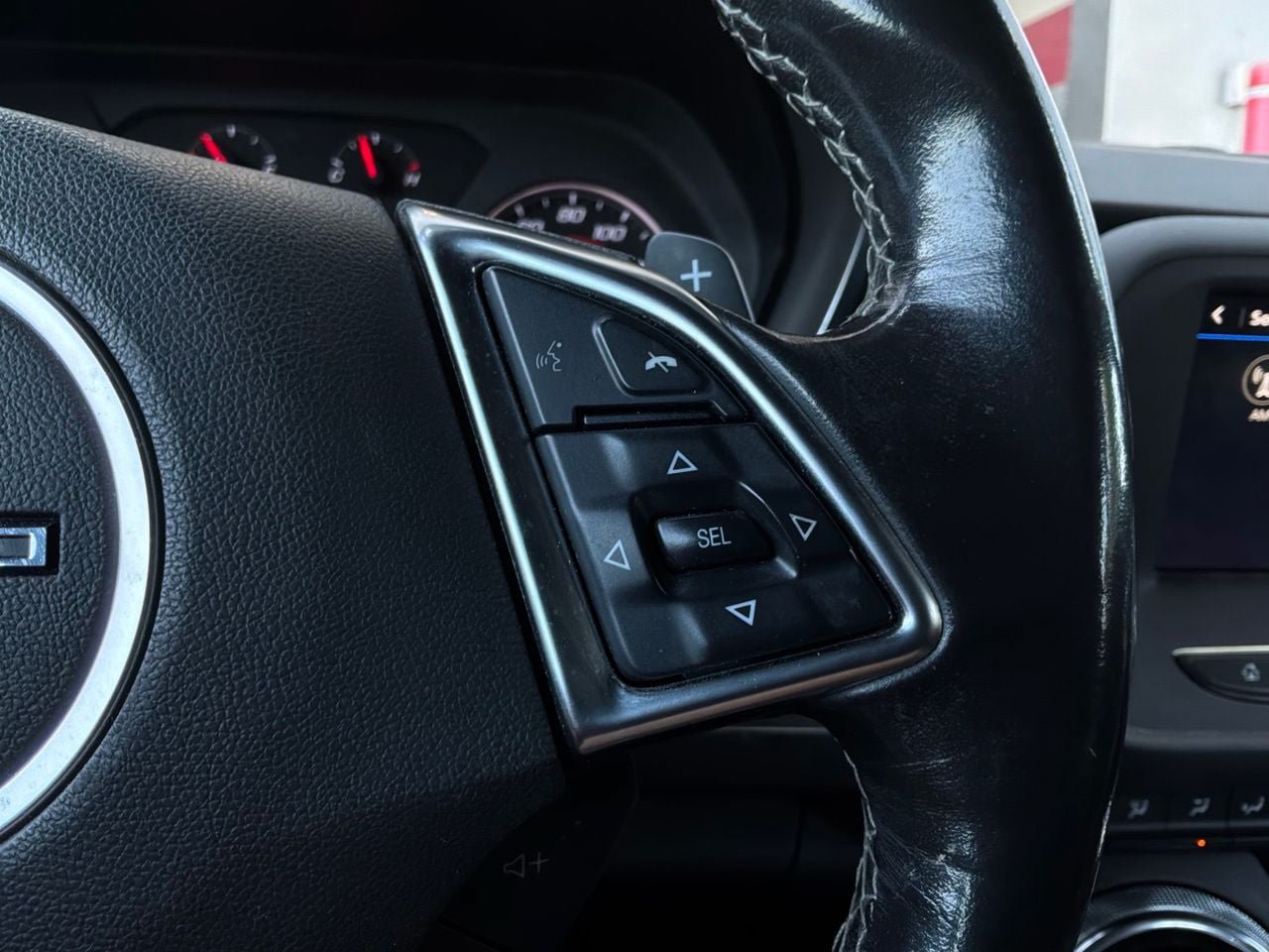 Used 2019 Chevrolet Camaro LT RWD image 38