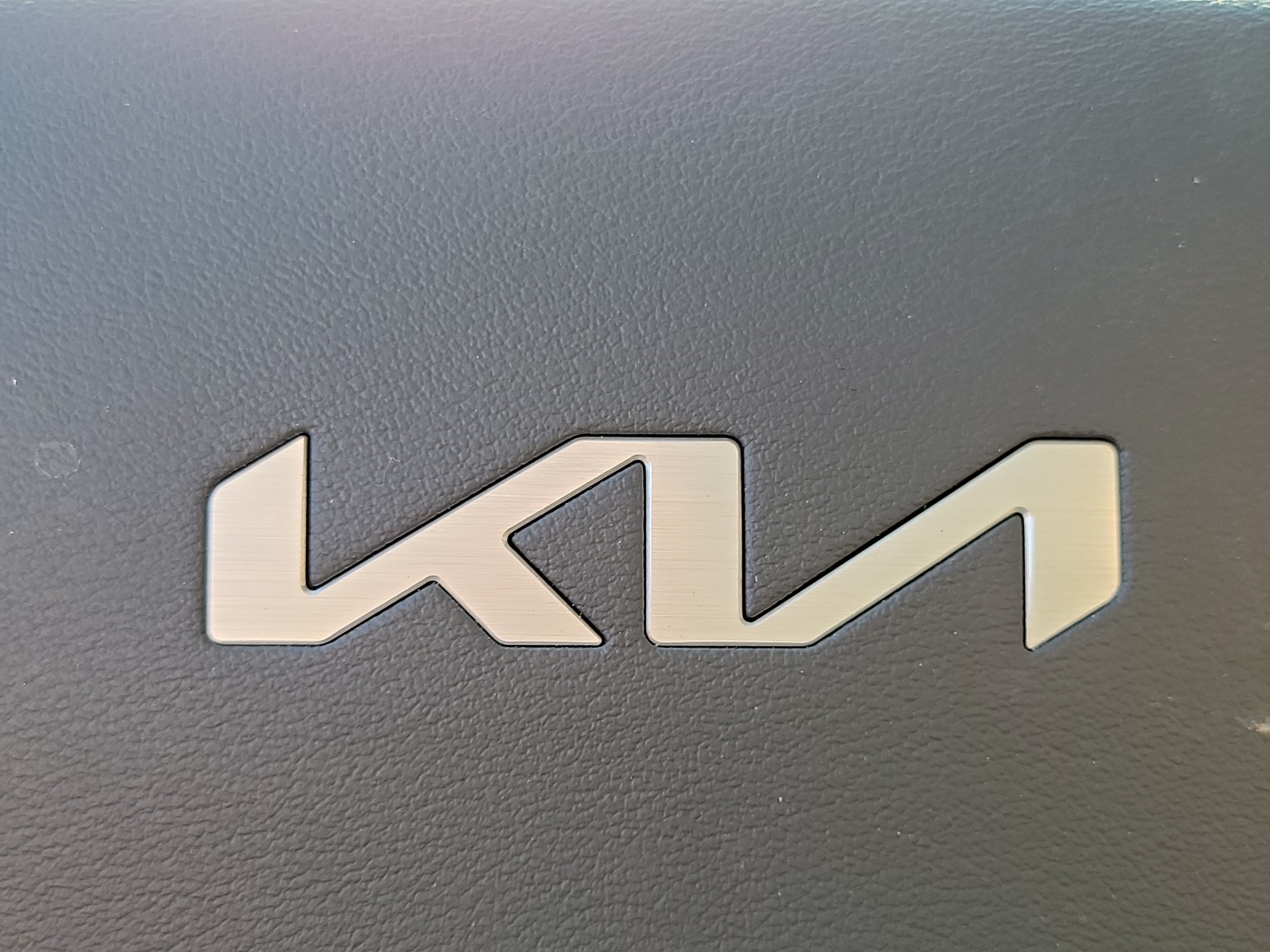 Used 2025 Kia Niro Wind w/ Wind Preserve Package FWD image 17