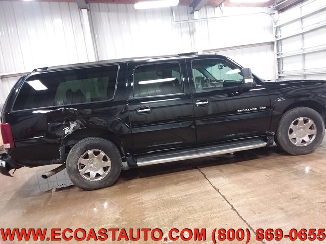 Used 2003 Cadillac Escalade ESV AWD w/ Marketing Vehicle Package image 3