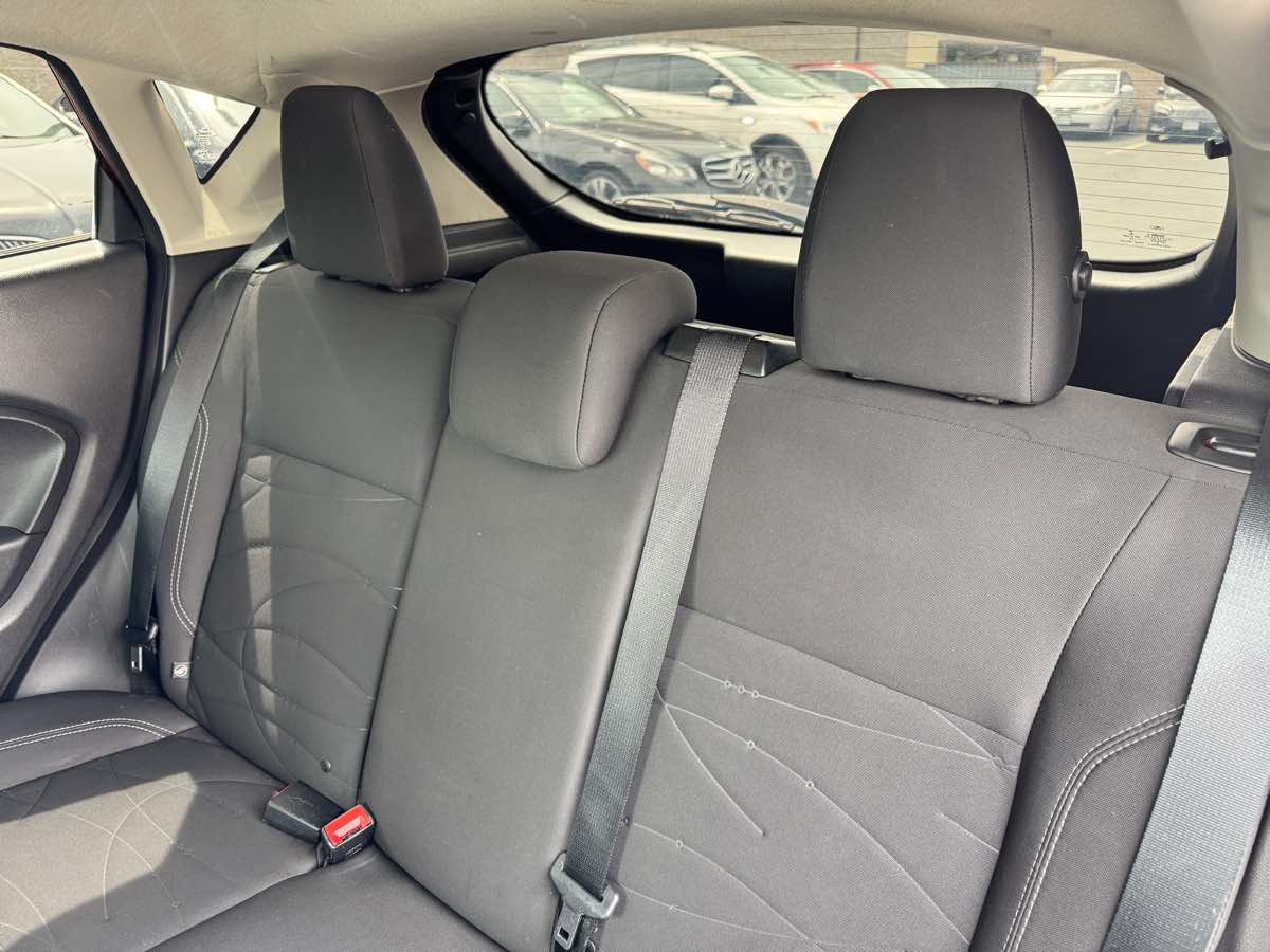 Used 2016 Ford Fiesta SE FWD image 30