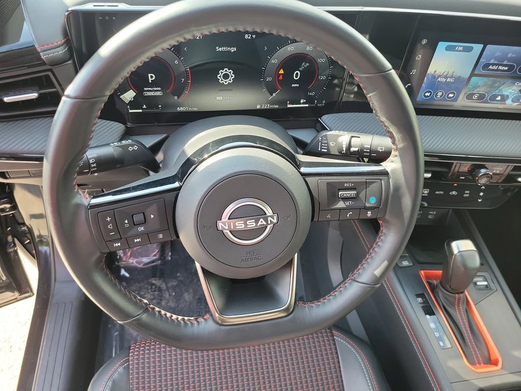 Certified 2025 Nissan Kicks SR image 27