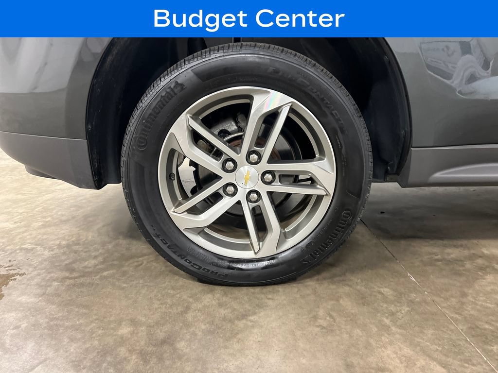 Used 2017 Chevrolet Equinox Premier w/ Enhanced Convenience Package FWD image 9