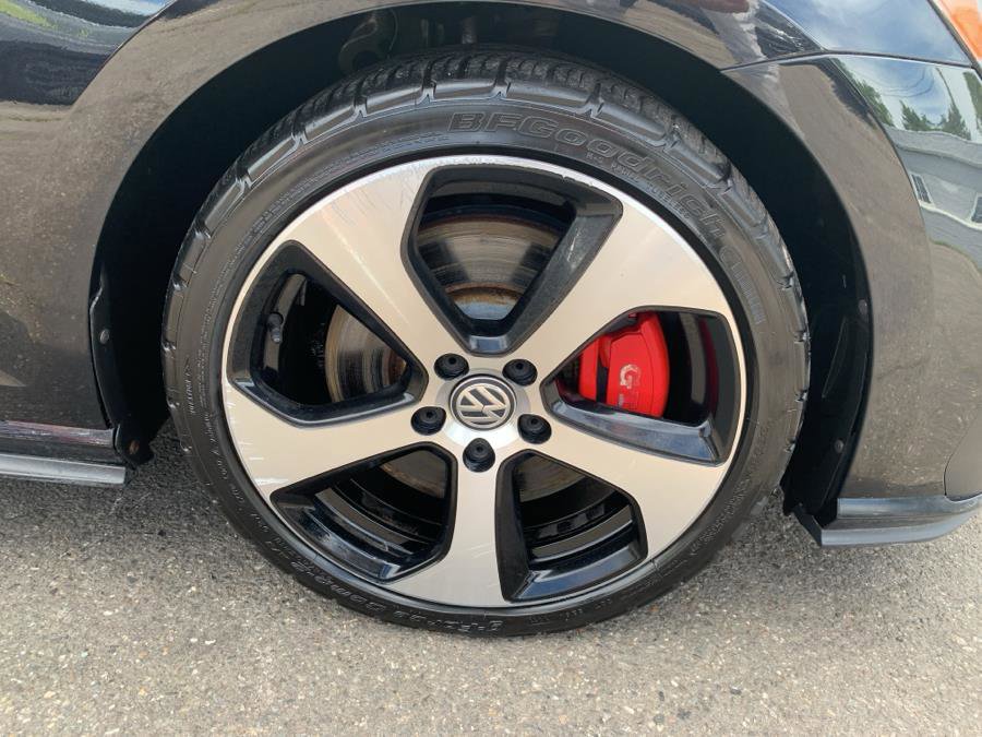 Used 2019 Volkswagen GTI S image 23