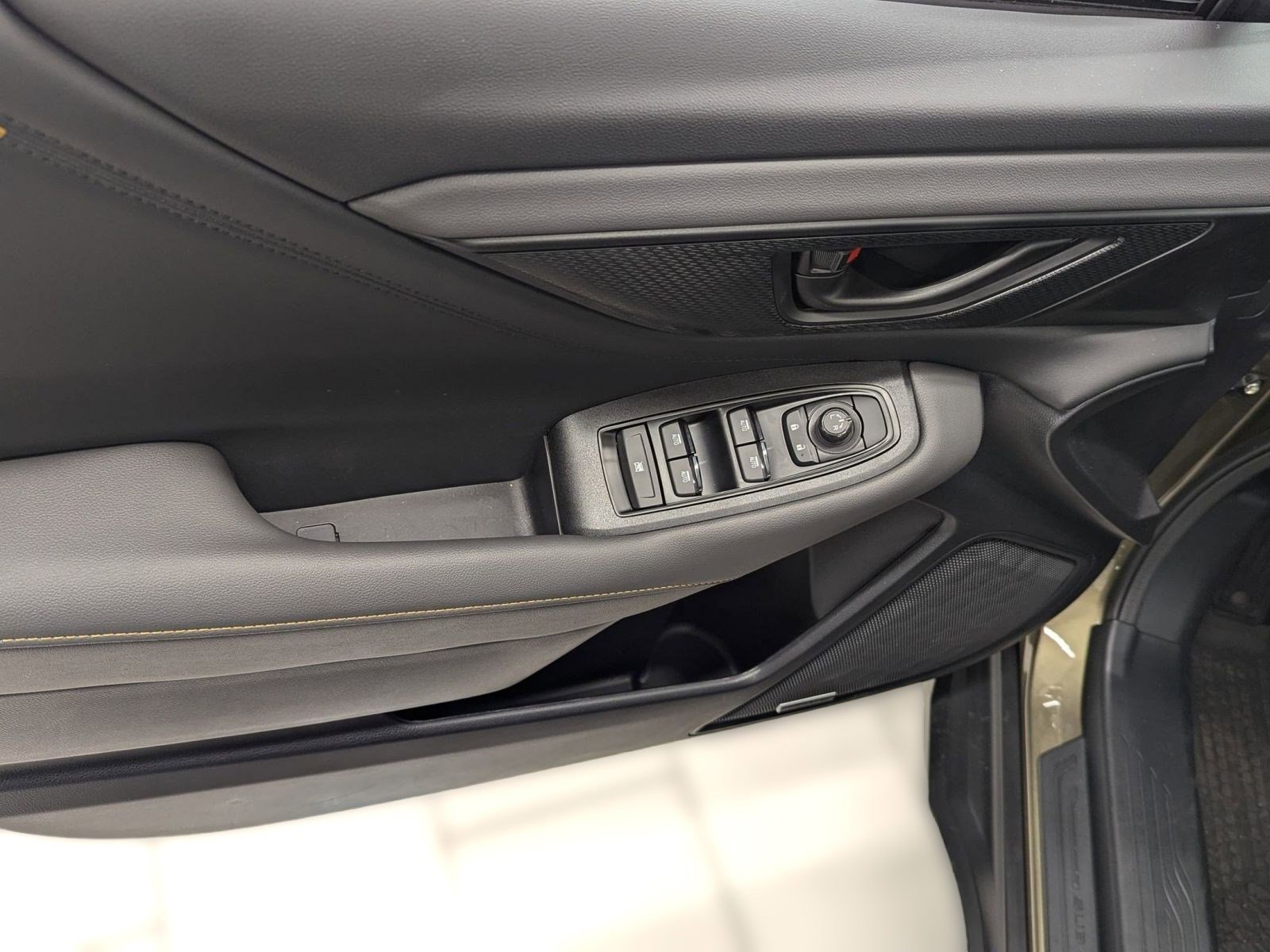 Used 2025 Subaru Outback Wilderness image 10