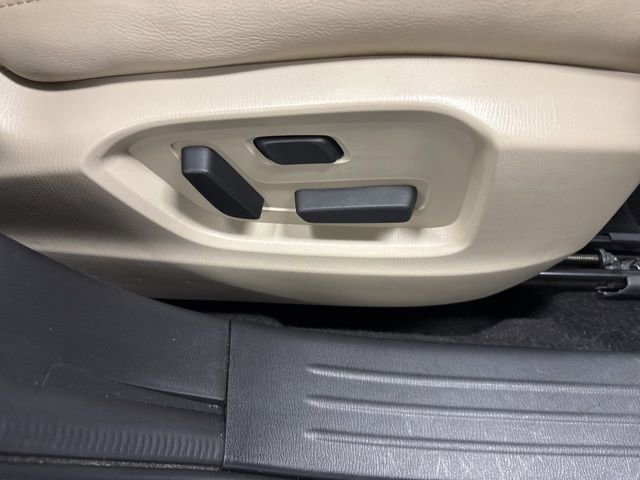 Used 2023 MAZDA CX-9 Touring image 11