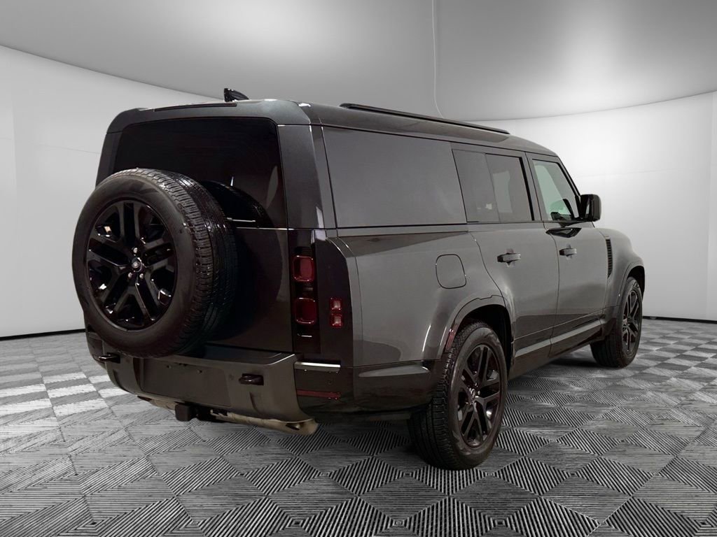 Used 2025 Land Rover Defender 130 Outbound AWD/4WD image 5