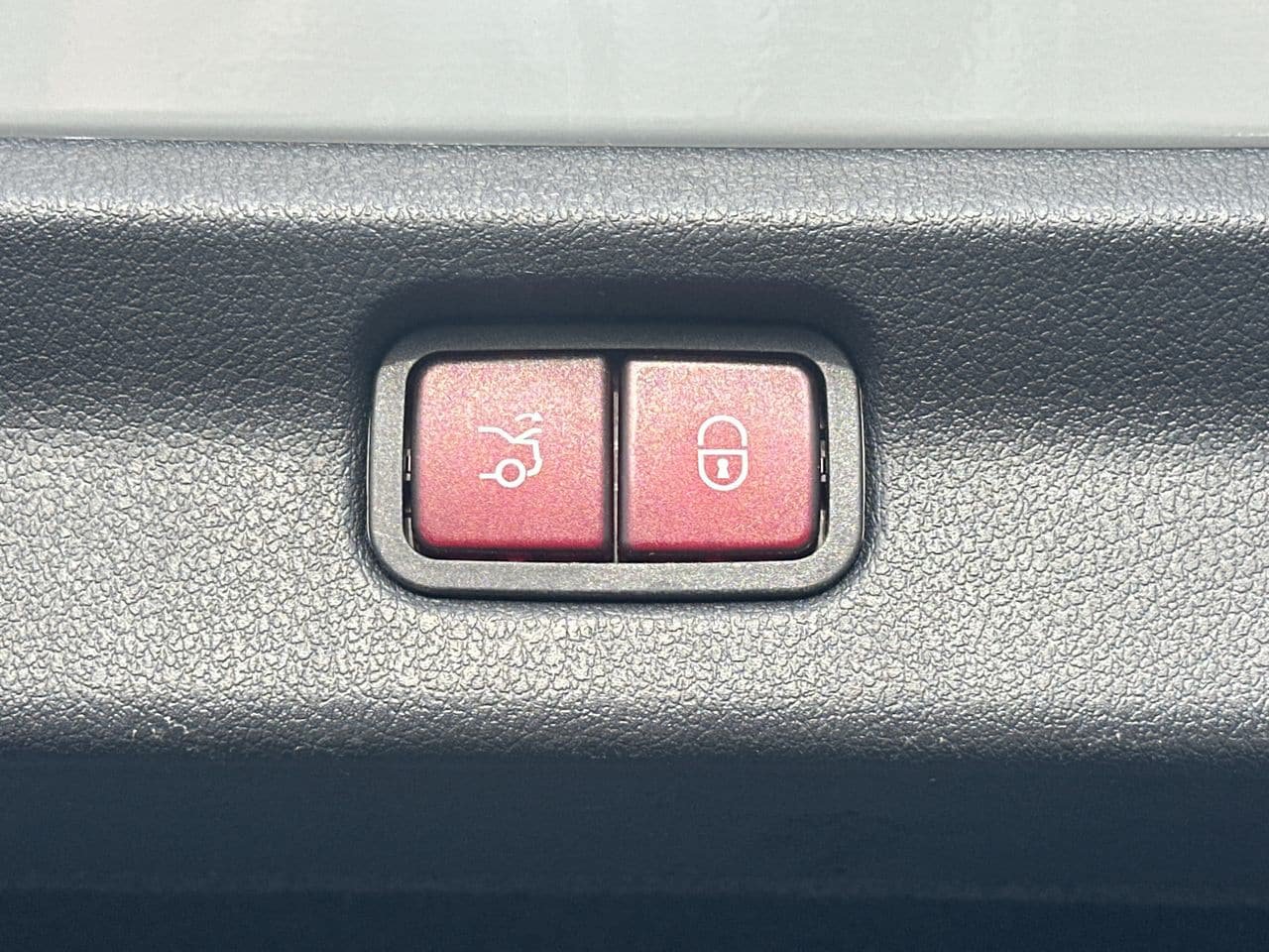 Used 2023 Mercedes-Benz EQE AMG 4MATIC Sedan image 21