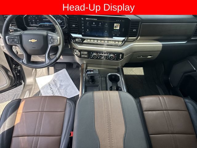 Used 2025 Chevrolet Silverado 1500 High Country AWD/4WD image 21