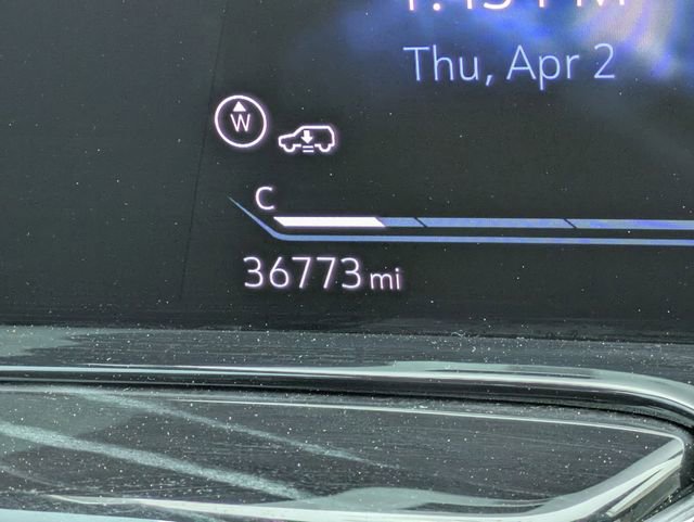 Used 2024 Cadillac Escalade V w/ LPO, ONYX Package image 19