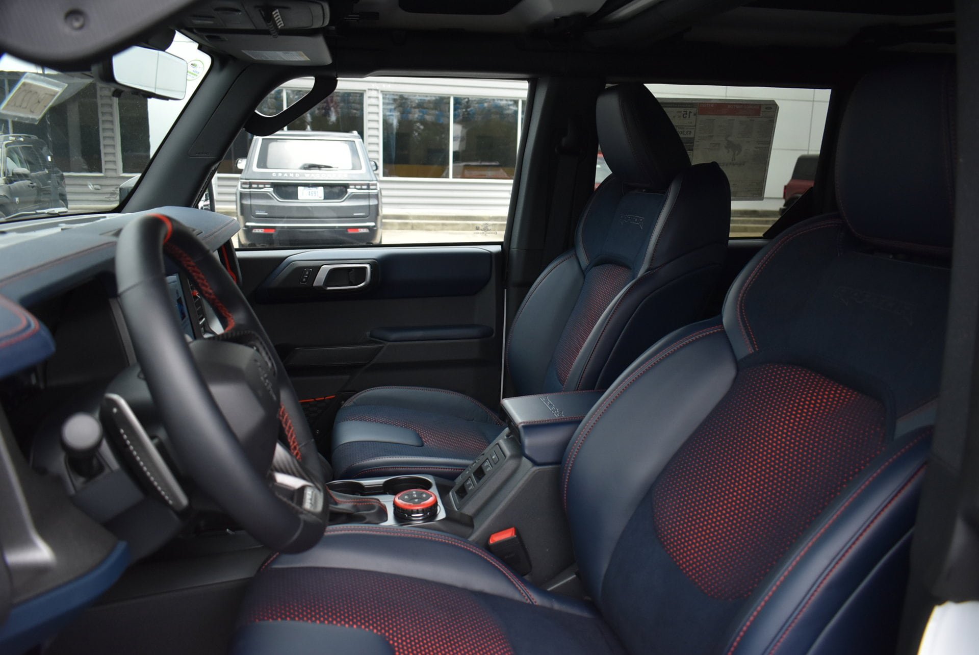 New 2026 Ford Bronco Raptor AWD/4WD image 14