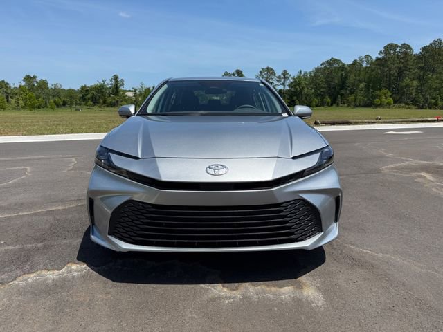 Used 2026 Toyota Camry LE FWD image 15