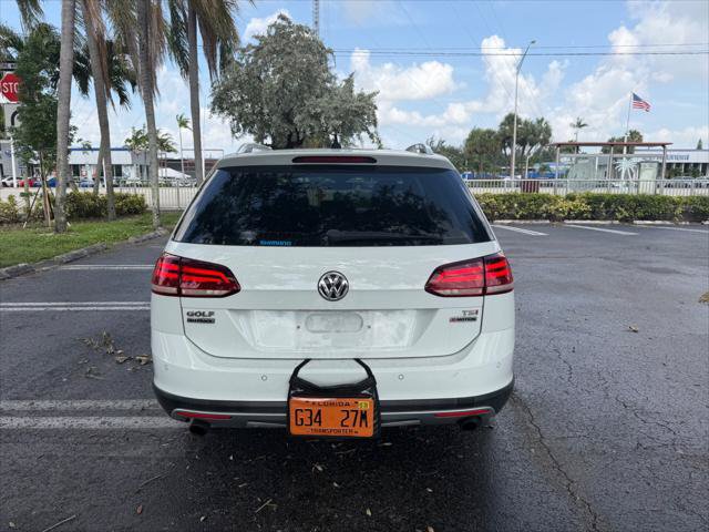 Used 2018 Volkswagen Golf Alltrack SEL AWD/4WD image 4