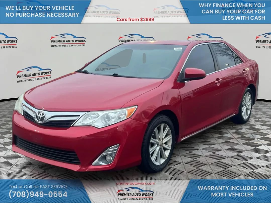 Used 2012 Toyota Camry XLE image 1