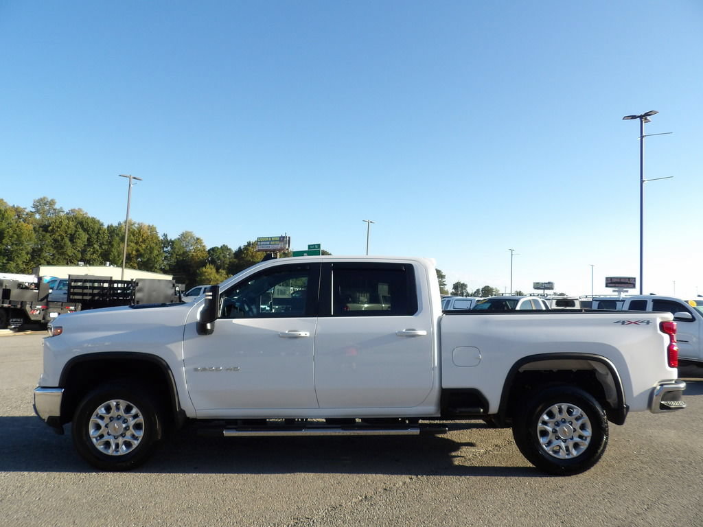 Used 2025 Chevrolet Silverado 3500 LT w/ Safety Package AWD/4WD image 63