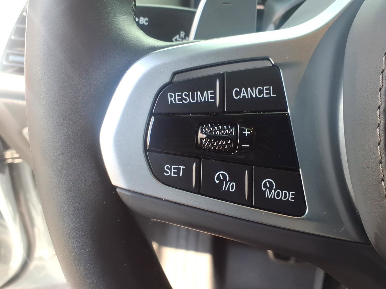 Used 2025 BMW X7 xDrive40i w/ M Sport Package image 14