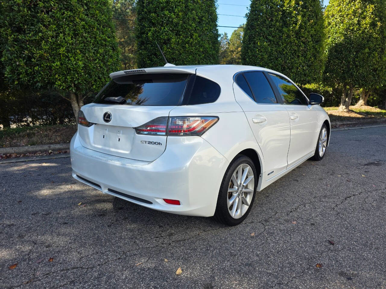 Used 2012 Lexus CT 200h Premium image 5