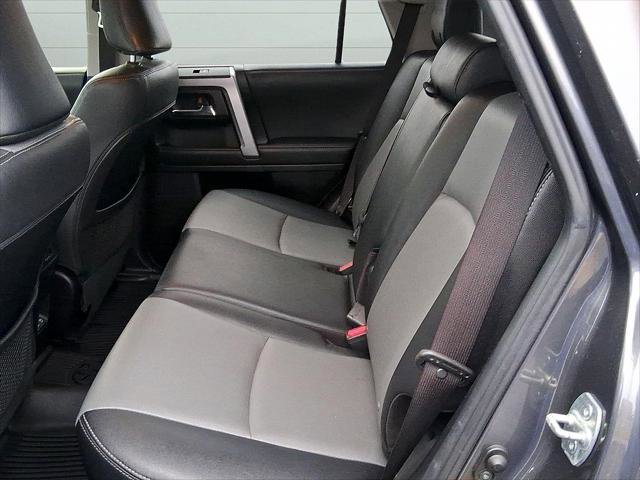 Used 2022 Toyota 4Runner SR5 Premium w/ Moonroof Package image 15