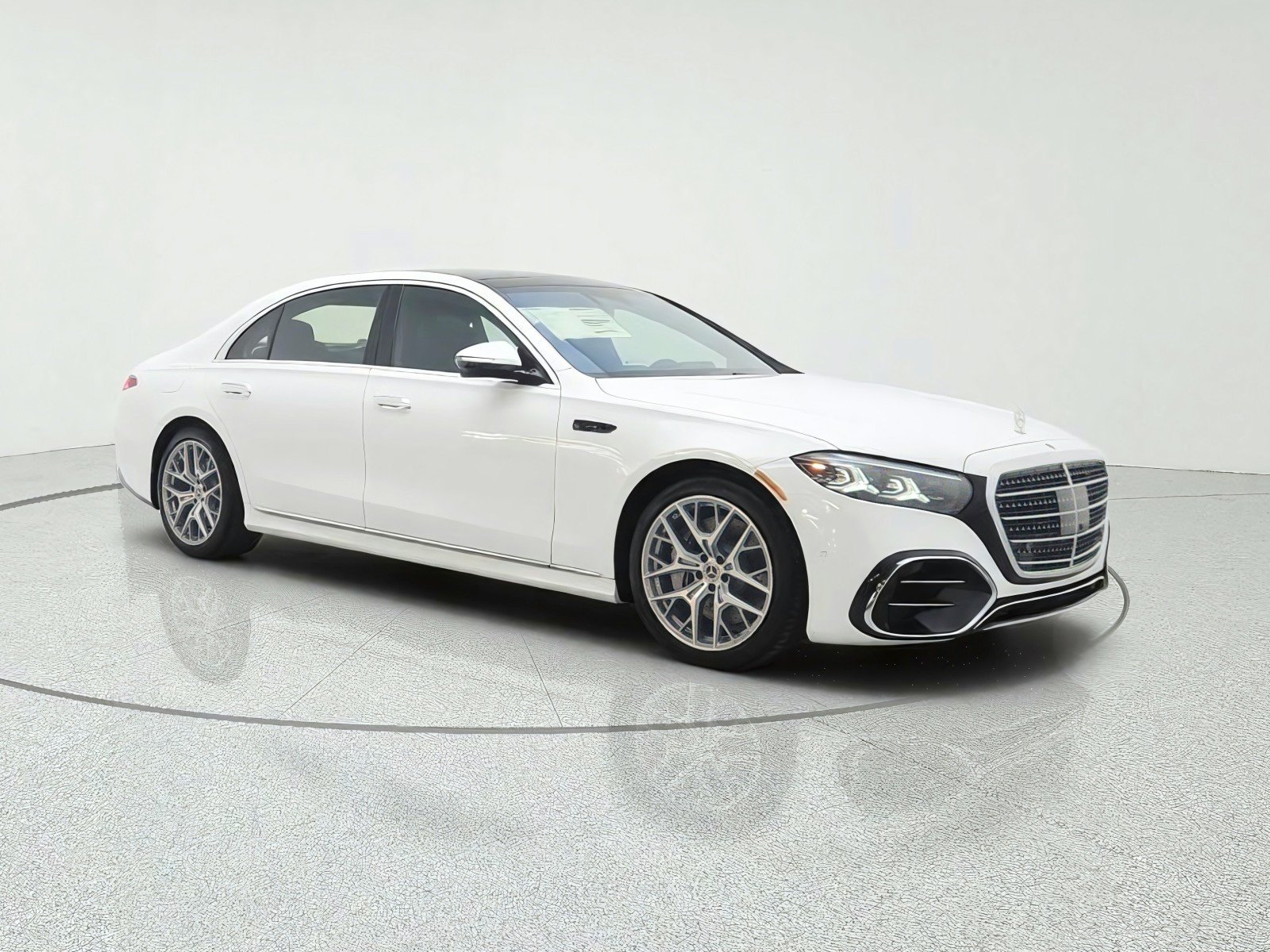New 2027 Mercedes-Benz S 580 4MATIC Sedan image 3
