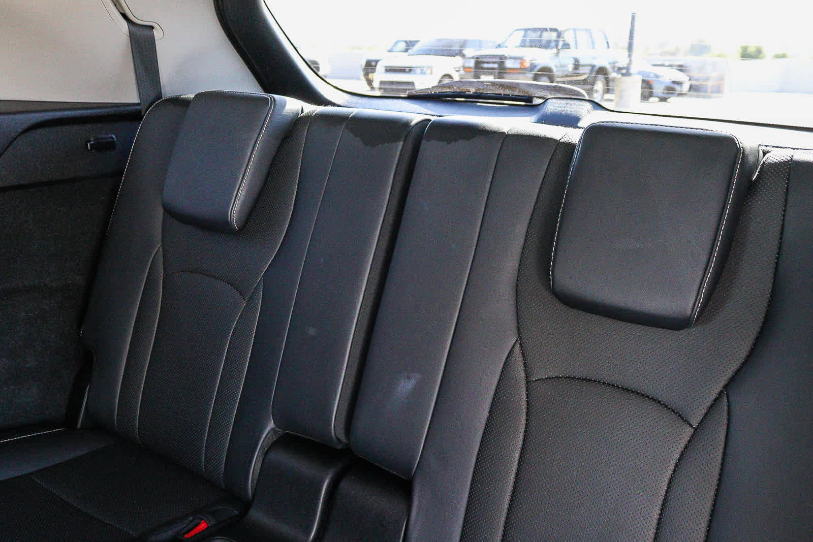 Used 2020 Lexus RX 350L FWD w/ Premium Package image 22