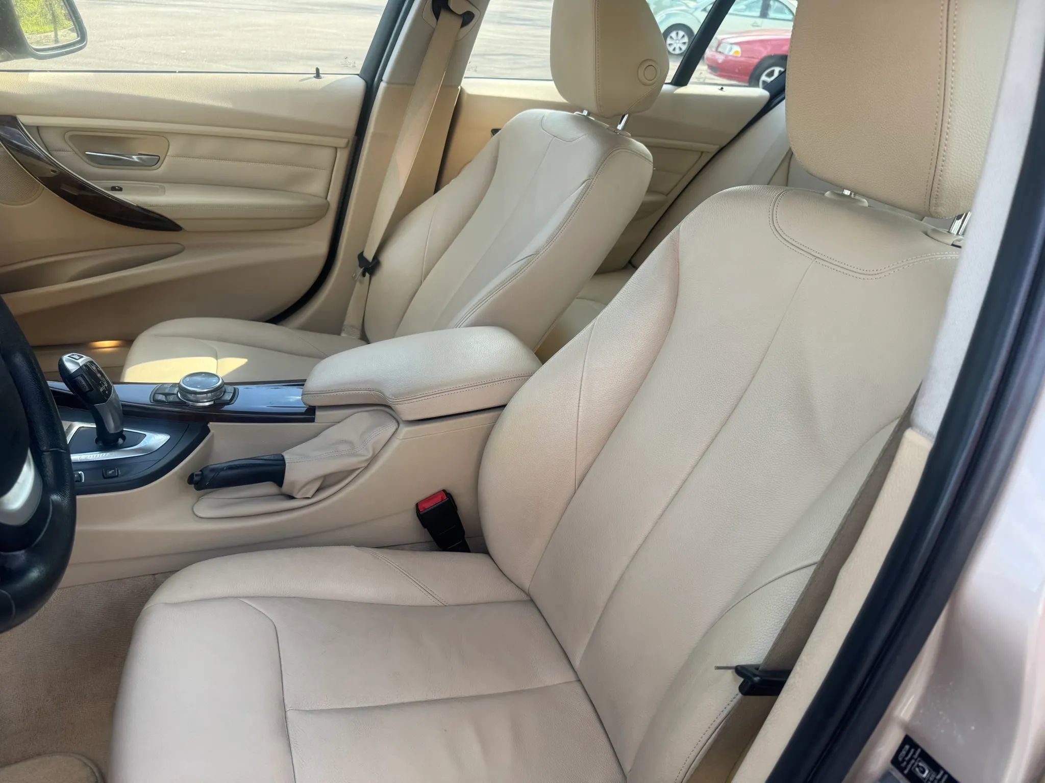 Used 2014 BMW 328i Sedan RWD image 17