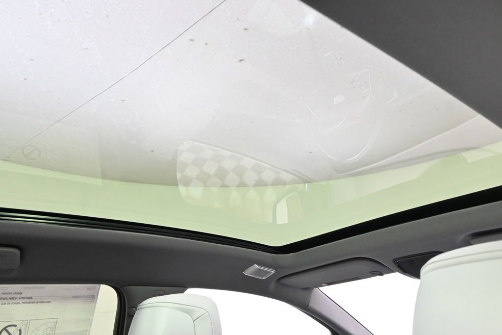 New 2025 Cadillac Optiq Sport 1 image 16