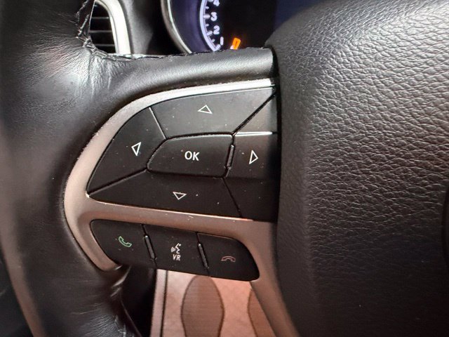 Used 2019 Jeep Grand Cherokee Altitude AWD/4WD image 32