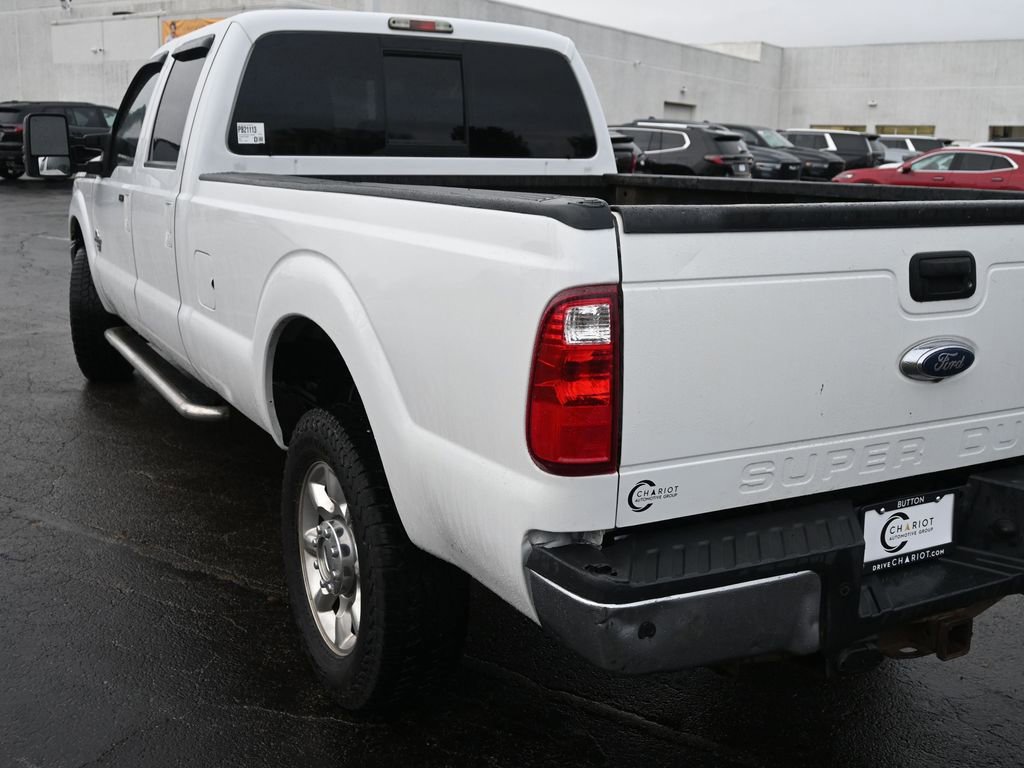 Used 2015 Ford F350 Lariat w/ Lariat Interior Package image 3