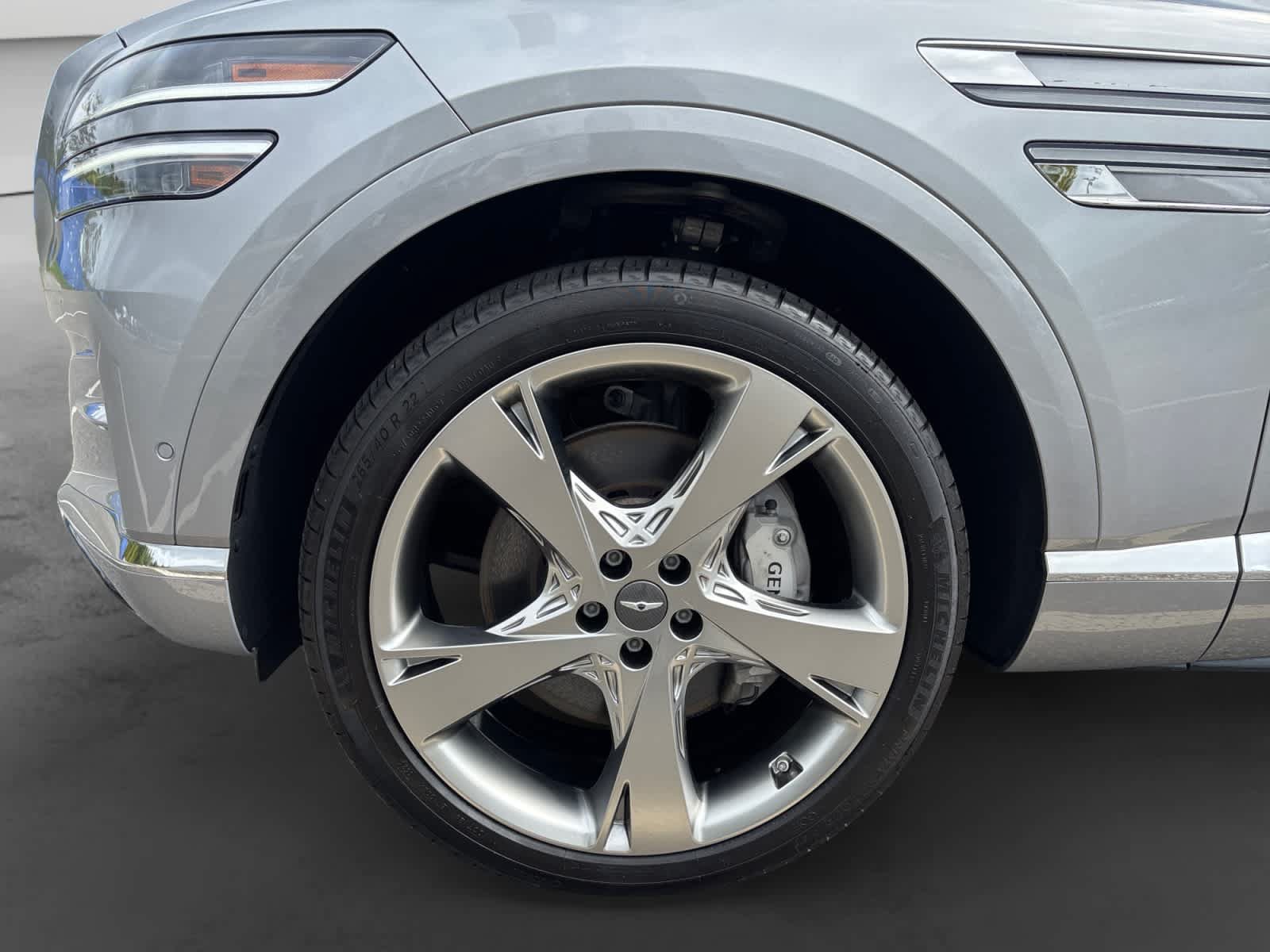 Used 2024 Genesis GV80 2.5T w/ Prestige Package AWD/4WD image 9