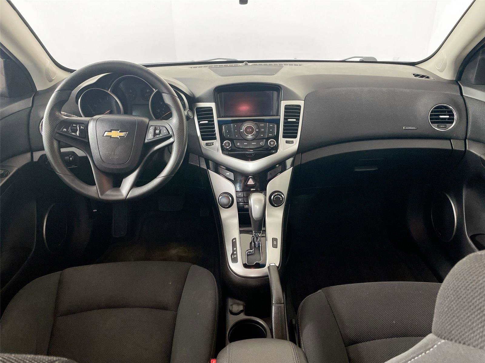 Used 2016 Chevrolet Cruze LT w/ Sun And Sound Package FWD image 29