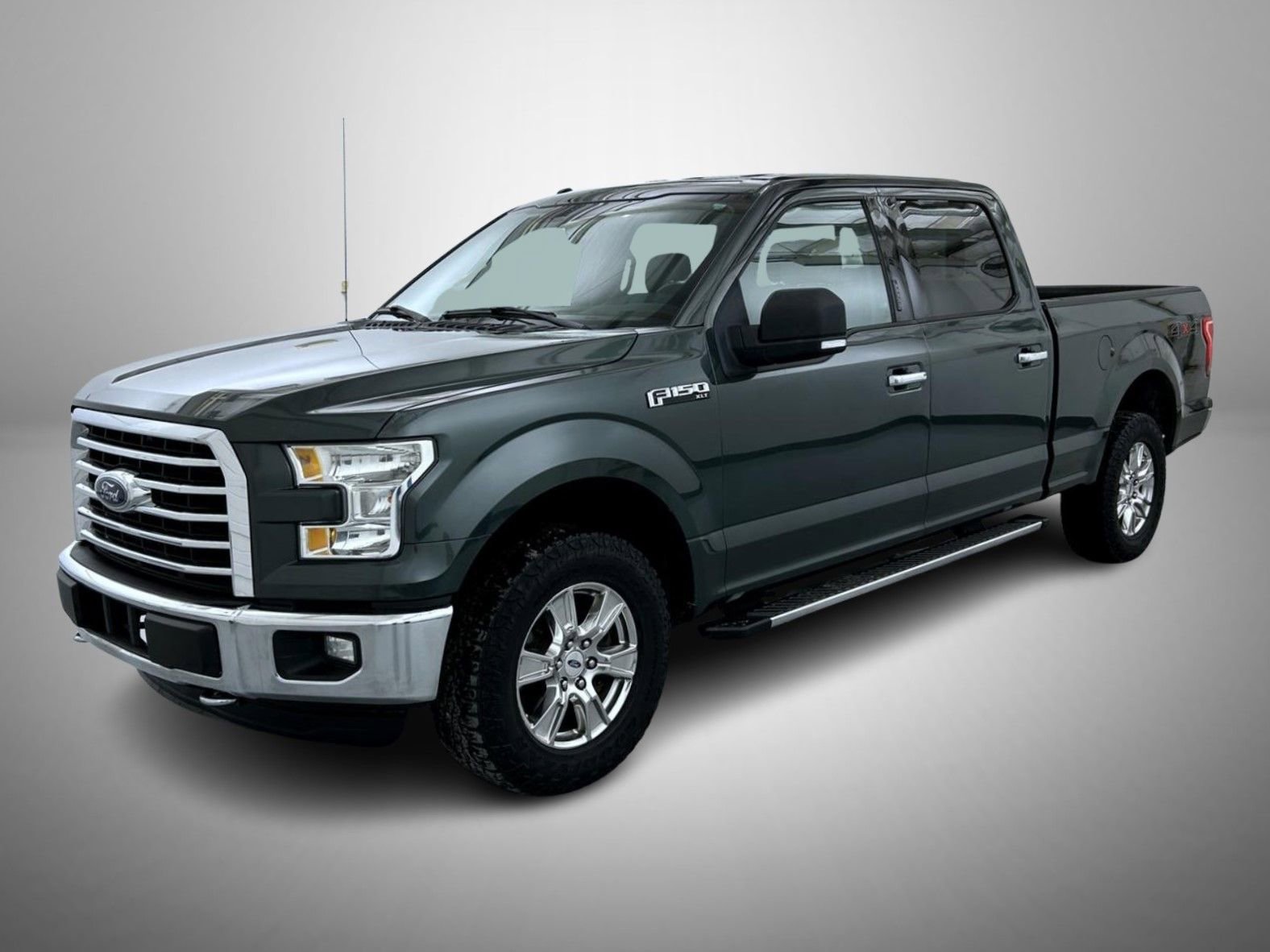 Used 2015 Ford F150 XLT w/ Equipment Group 302A Luxury