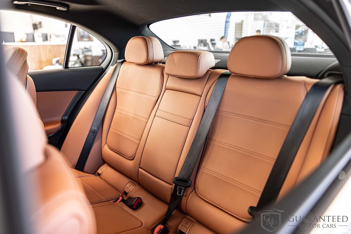 Used 2024 Mercedes-Benz C 300 4MATIC Sedan image 31